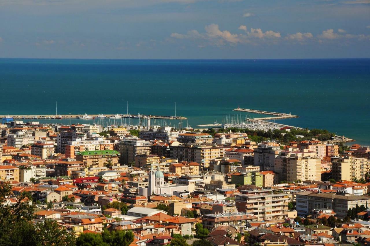Casavacanze Estate 2 San Benedetto del Tronto Exterior photo